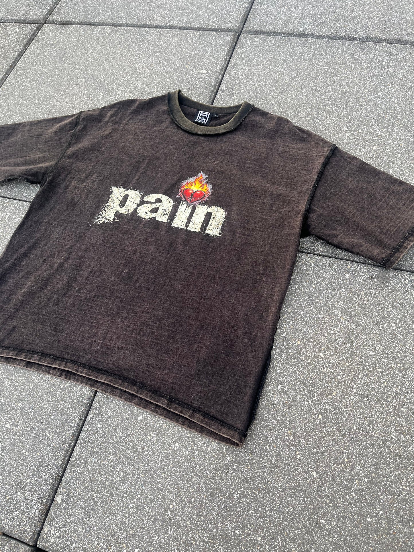 “LOVE THRU PAIN” TEE