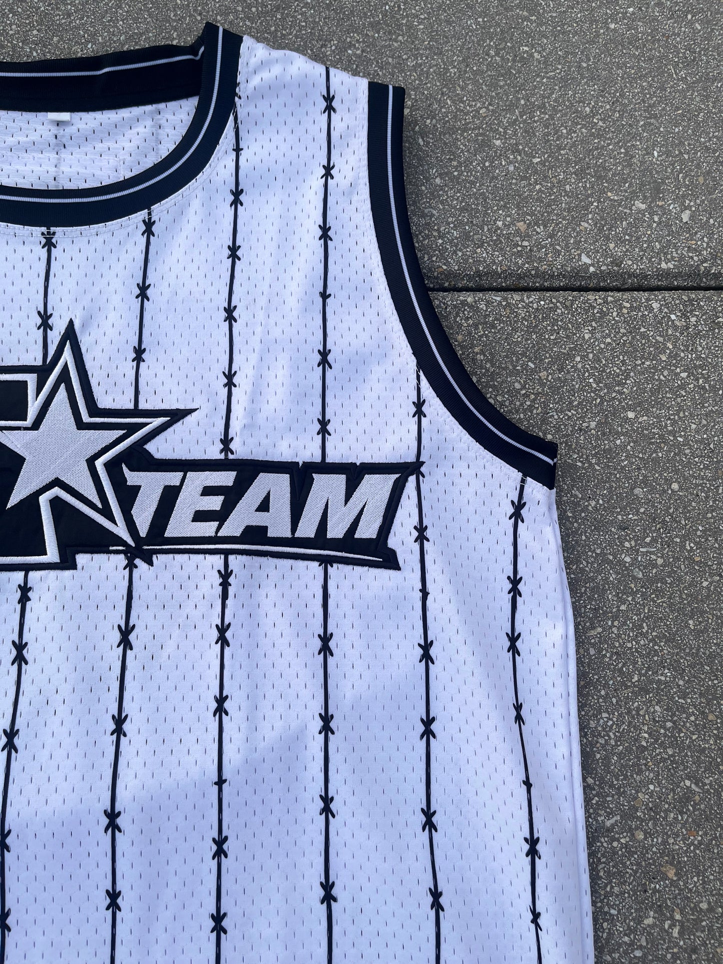 “DIVISION 1OF1” HOOPS JERSEY