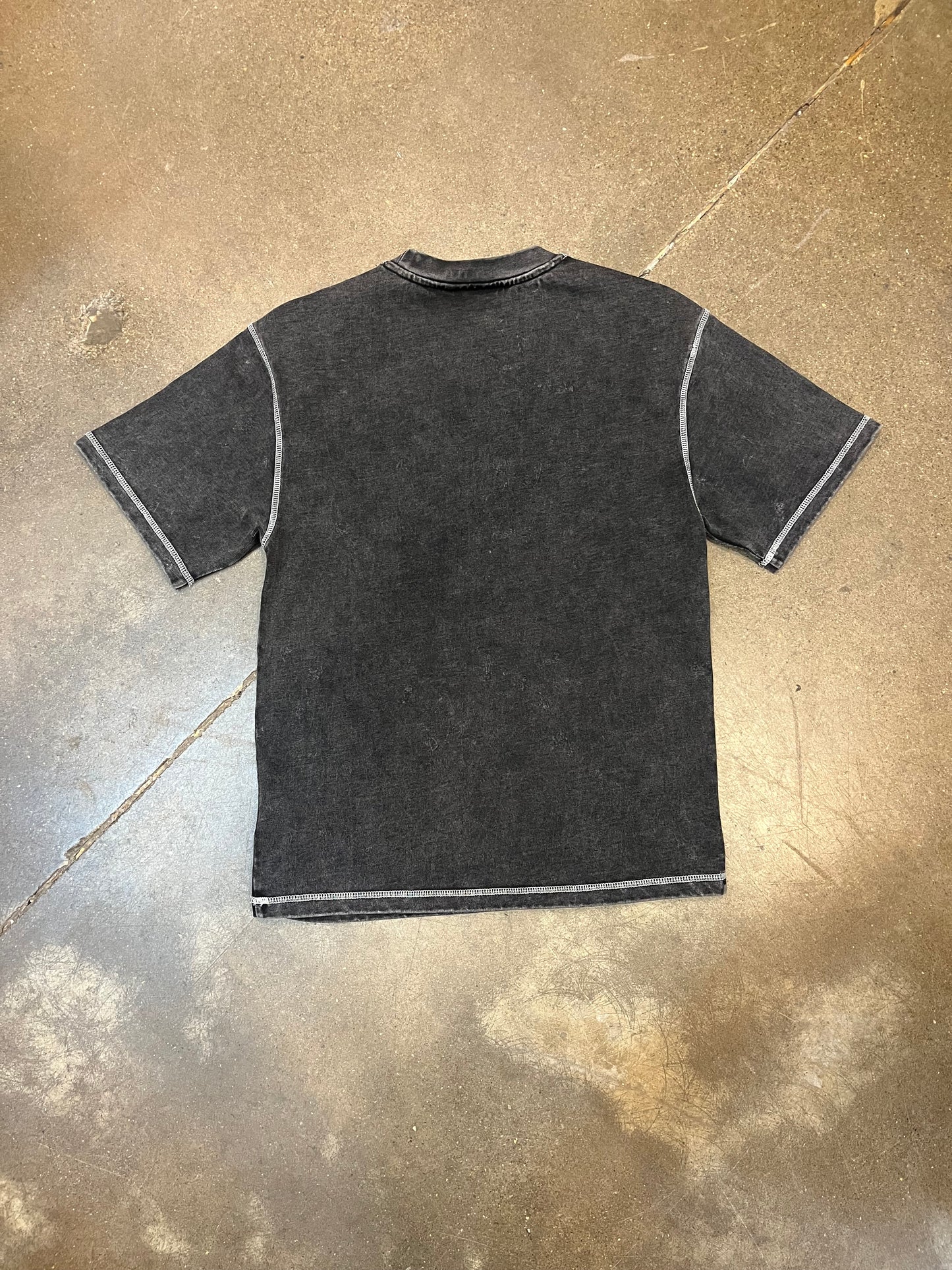 “WORLD” TEE